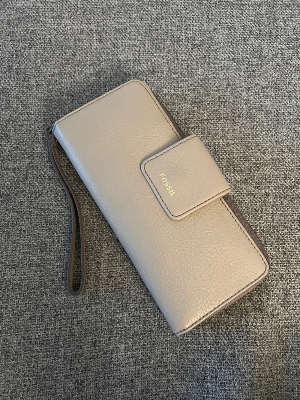 NWT Fossil Wristlet Wallet